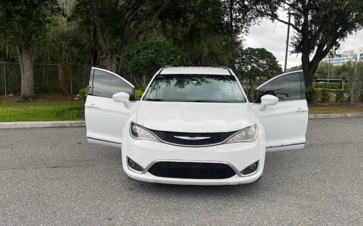 Chrysler Pacifica - Imagem 14