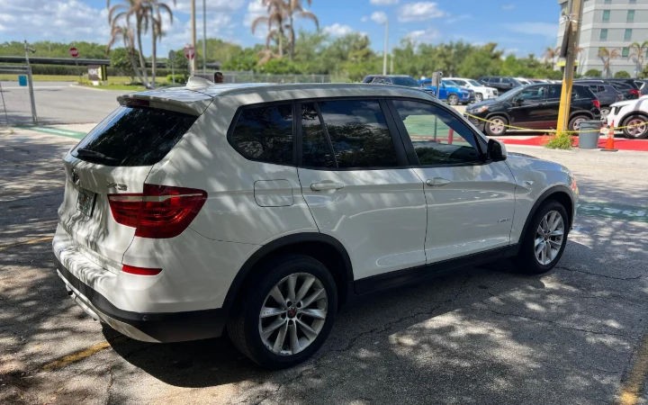 BMW X3 - Imagem 6