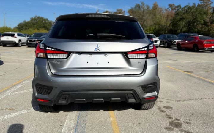 Mitsubishi Outlander Sport - Imagem 4