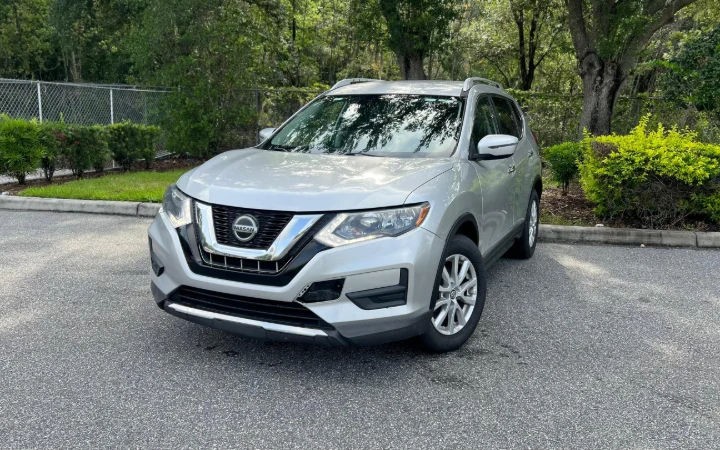 Nissan Rogue - Imagem 1