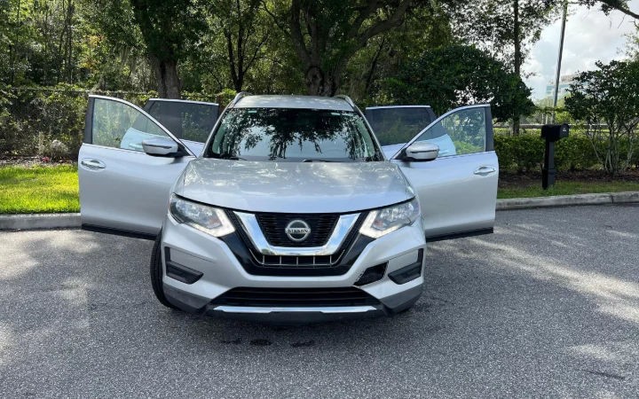 Nissan Rogue - Imagem 14