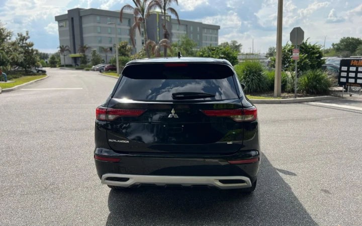 Mitsubishi Outlander - Imagem 7