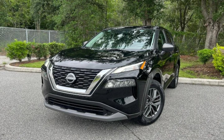 Nissan Rogue - Imagem 1