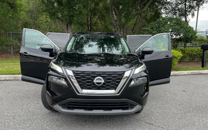 Nissan Rogue - Imagem 13