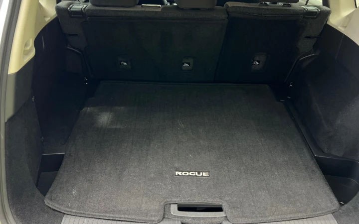 Nissan Rogue - Imagem 16