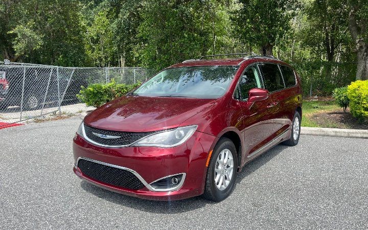 Chrysler Pacifica - Imagem 1
